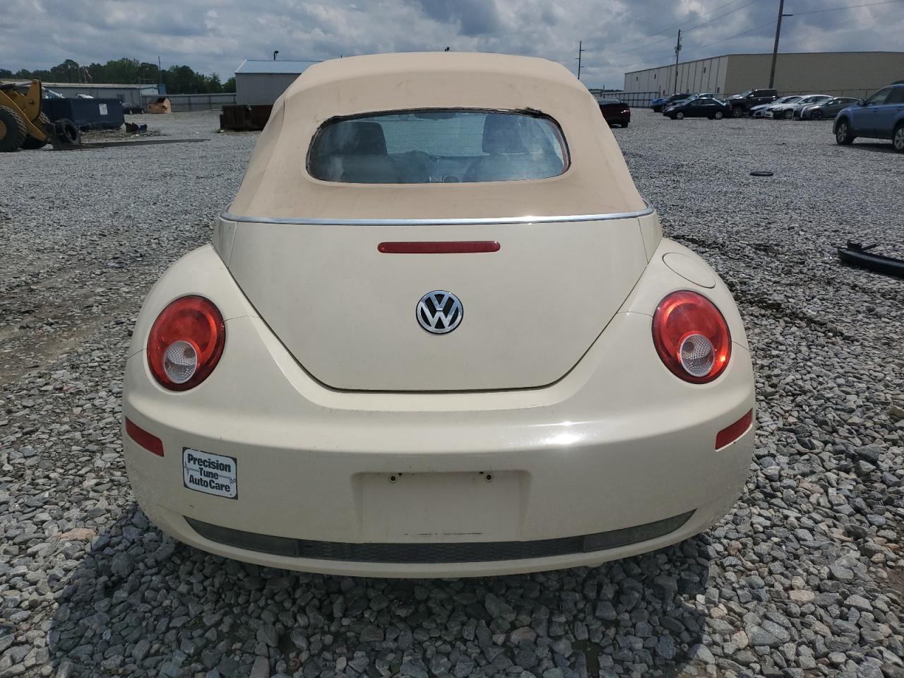 2008 Volkswagen New Beetle Convertible Se VIN: 3VWRF31Y88M410336 Lot: 54851785