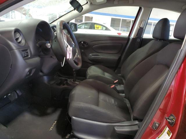  NISSAN VERSA 2019 Червоний