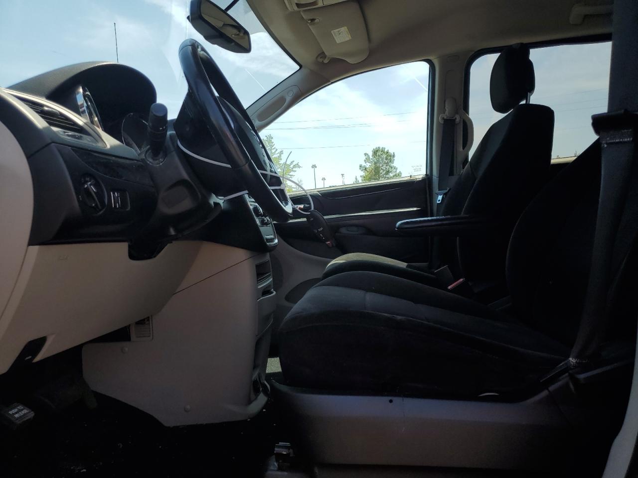2013 Dodge Grand Caravan Se VIN: 2C4RDGBG1DR640325 Lot: 53844205