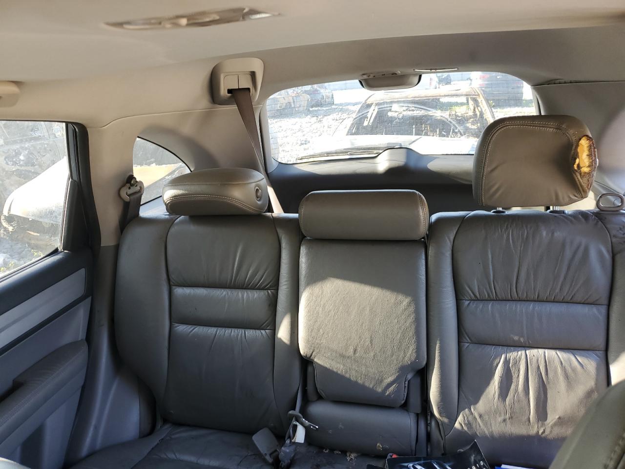 2010 Honda CR-V - Image 10