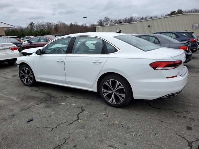  VOLKSWAGEN PASSAT 2022 Білий