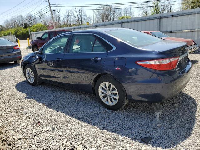 TOYOTA CAMRY 2017 Granatowy