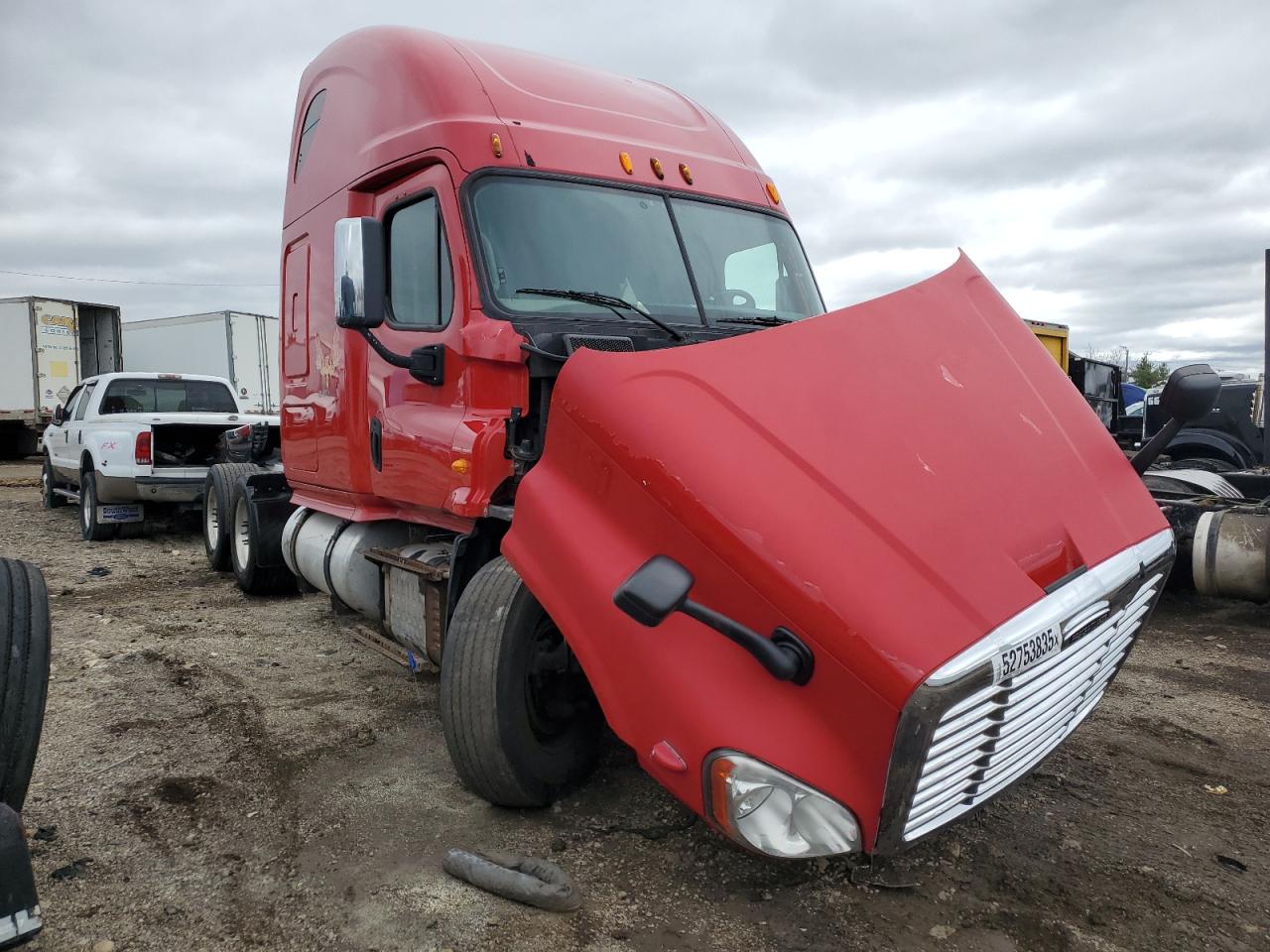 Elgin, IL에서 판매 중인 2014 Freightliner Cascadia 125 Semi Truck - Vandalism