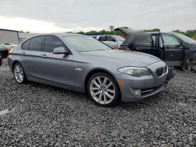  BMW 5 SERIES 2012 Серый