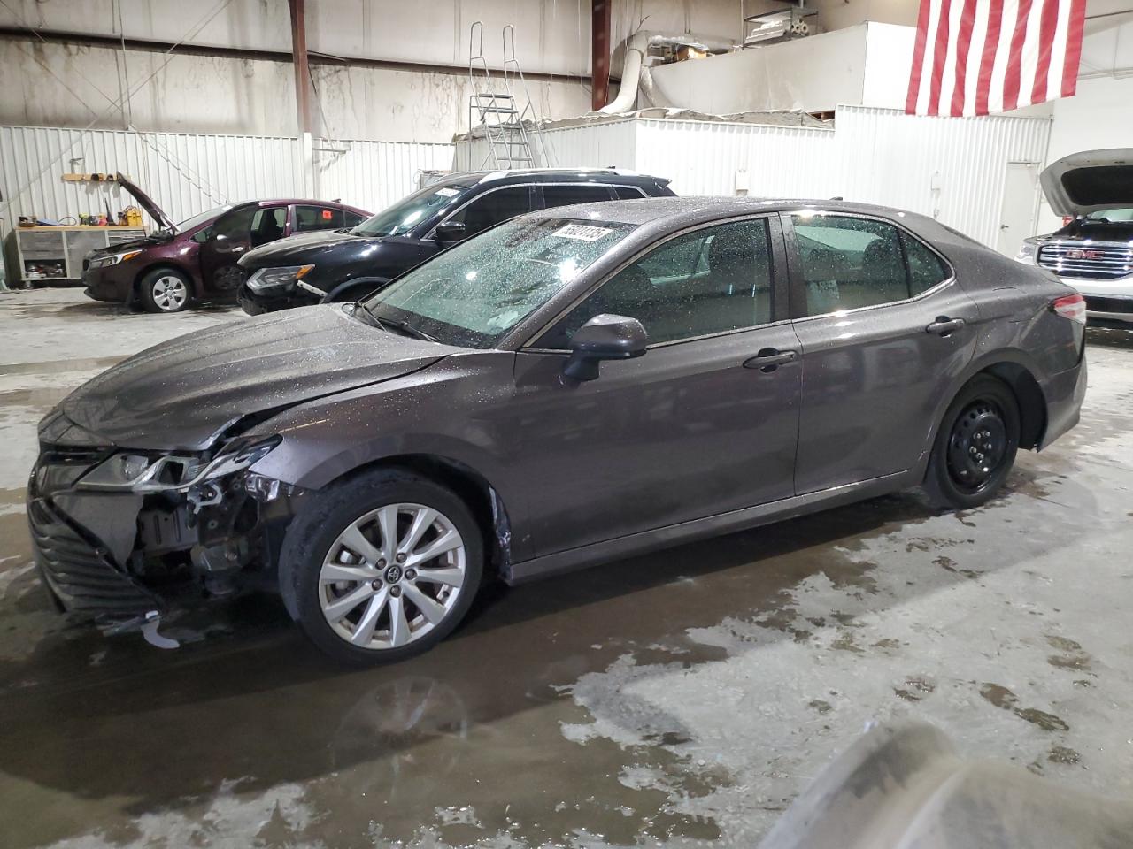 2019 Toyota Camry L for Sale in Tulsa, OK - Front End
