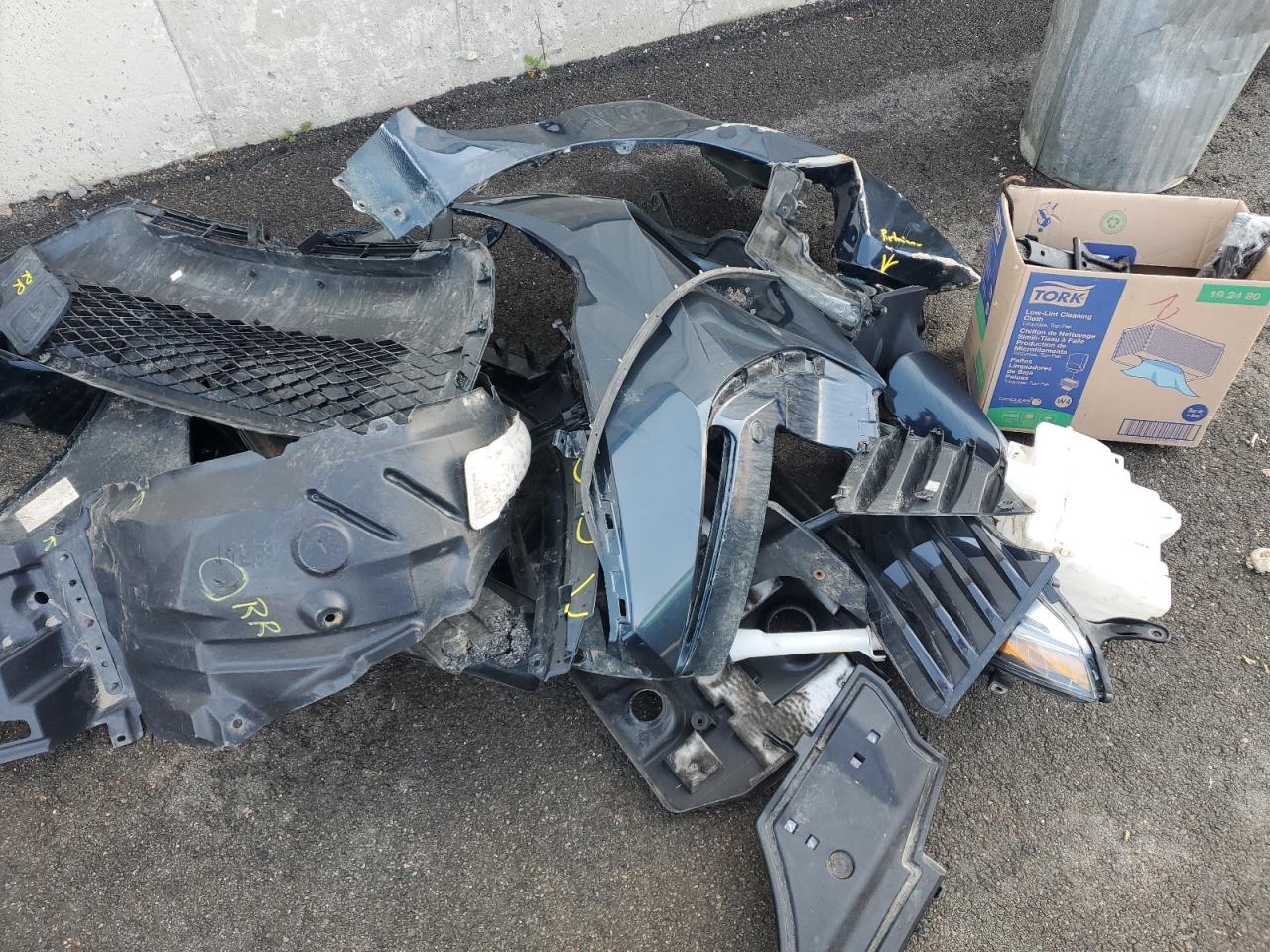 2t1burhe2jc113733 2T1BURHE2JC113733 2018 Toyota Corolla L