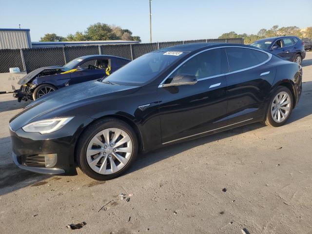  TESLA MODEL S 2016 Чорний