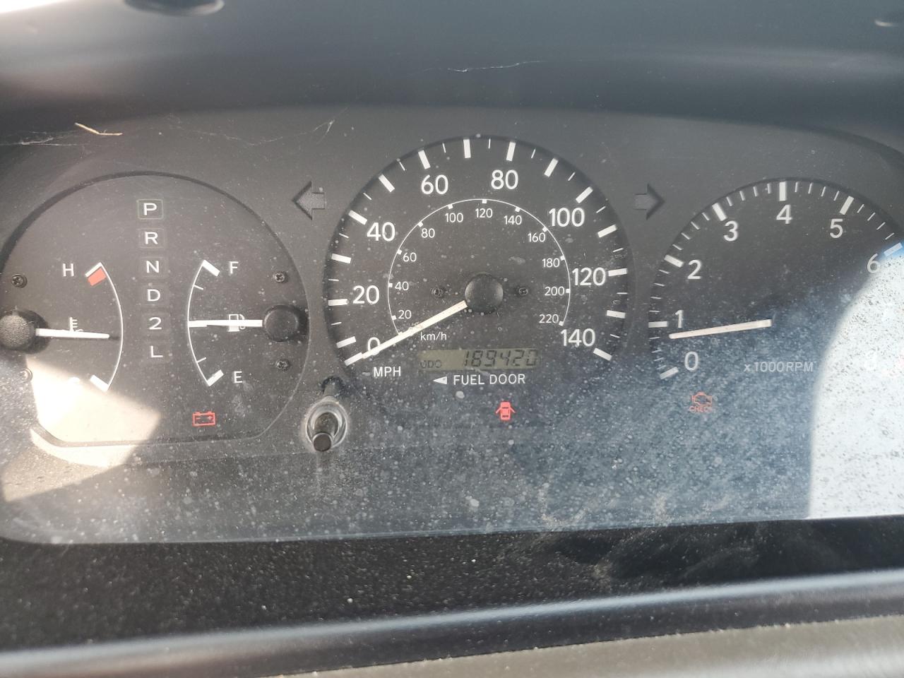 2000 Toyota Camry Ce VIN: 4T1BG22K5YU013745 Lot: 54010315