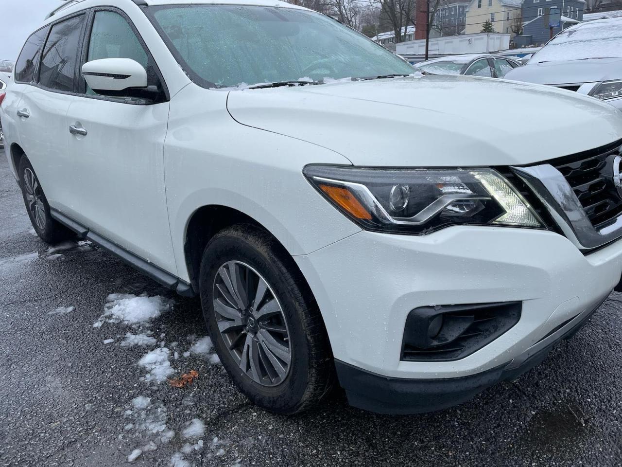 2017 Nissan Pathfinder S იყიდება North Billerica-ში, MA - Normal Wear