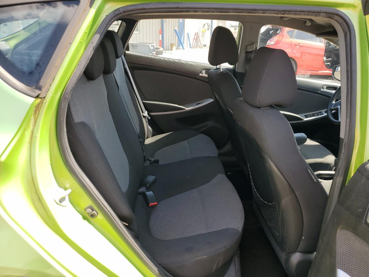 2014 Hyundai Accent Gls VIN: KMHCT5AE2EU177298 Lot: 52336525