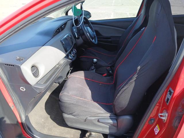 2015 TOYOTA YARIS ICON
