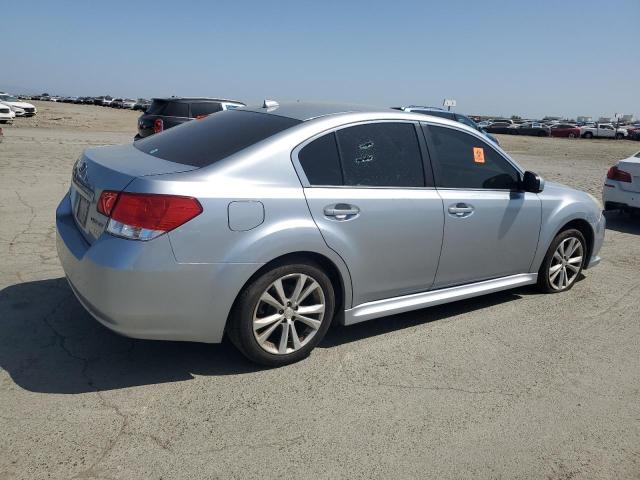  SUBARU LEGACY 2014 Srebrny