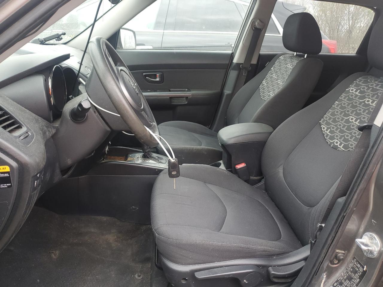 2011 Kia Soul + VIN: KNDJT2A24B7213969 Lot: 52932525