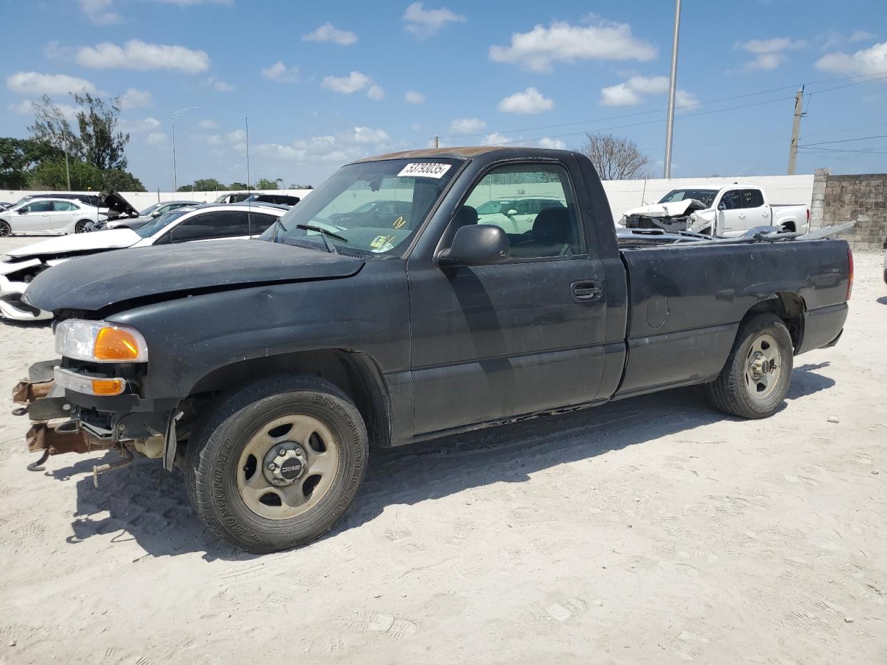 Homestead, FL에서 판매 중인 2003 Gmc New Sierra C1500 - All Over