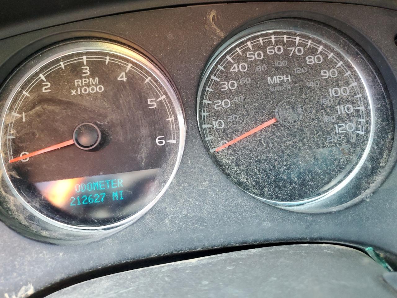 1GKS1CE00BR197562 2011 GMC Yukon Slt