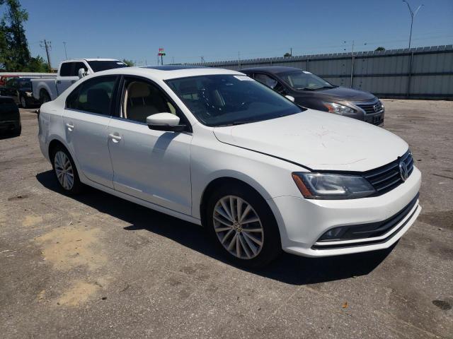  VOLKSWAGEN JETTA 2016 Белый