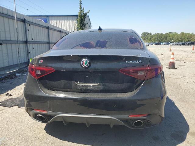  ALFA ROMEO GIULIA 2018 Black