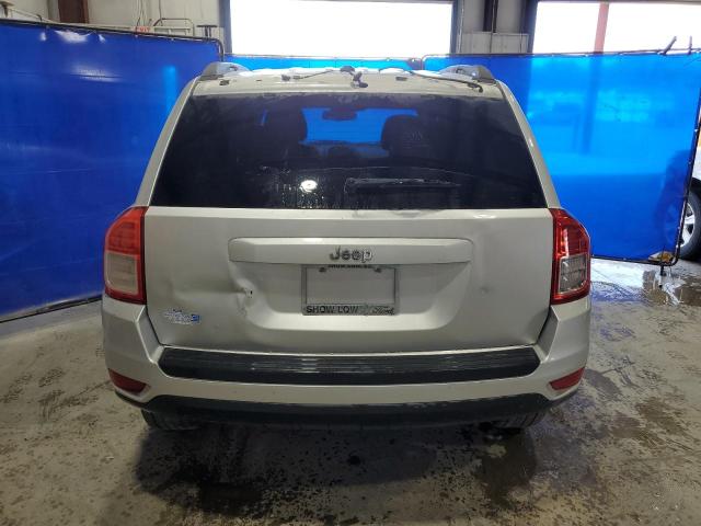  JEEP COMPASS 2012 Srebrny