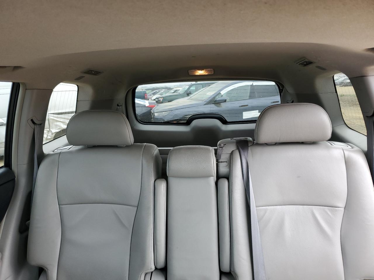 2011 Toyota Highlander Base VIN: 5TDZK3EH2BS036189 Lot: 54916775