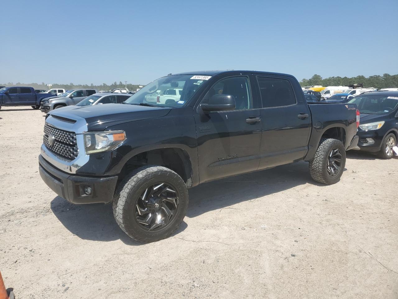 2018 Toyota Tundra Crewmax Sr5 for Sale in Houston, TX - Hail