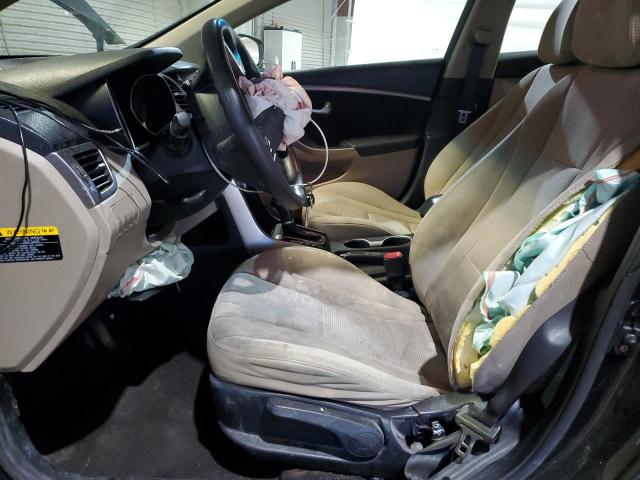  HYUNDAI ELANTRA 2016 Czarny