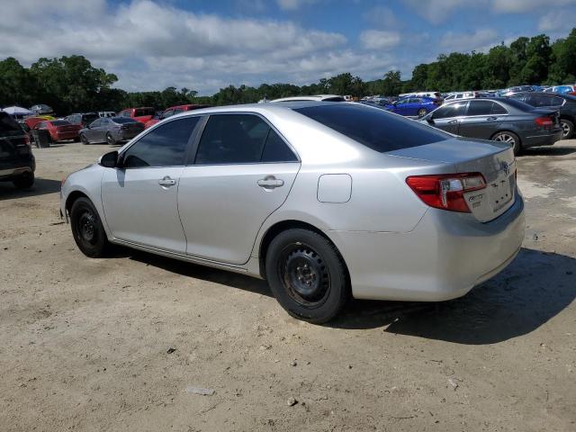  TOYOTA CAMRY 2014 Srebrny