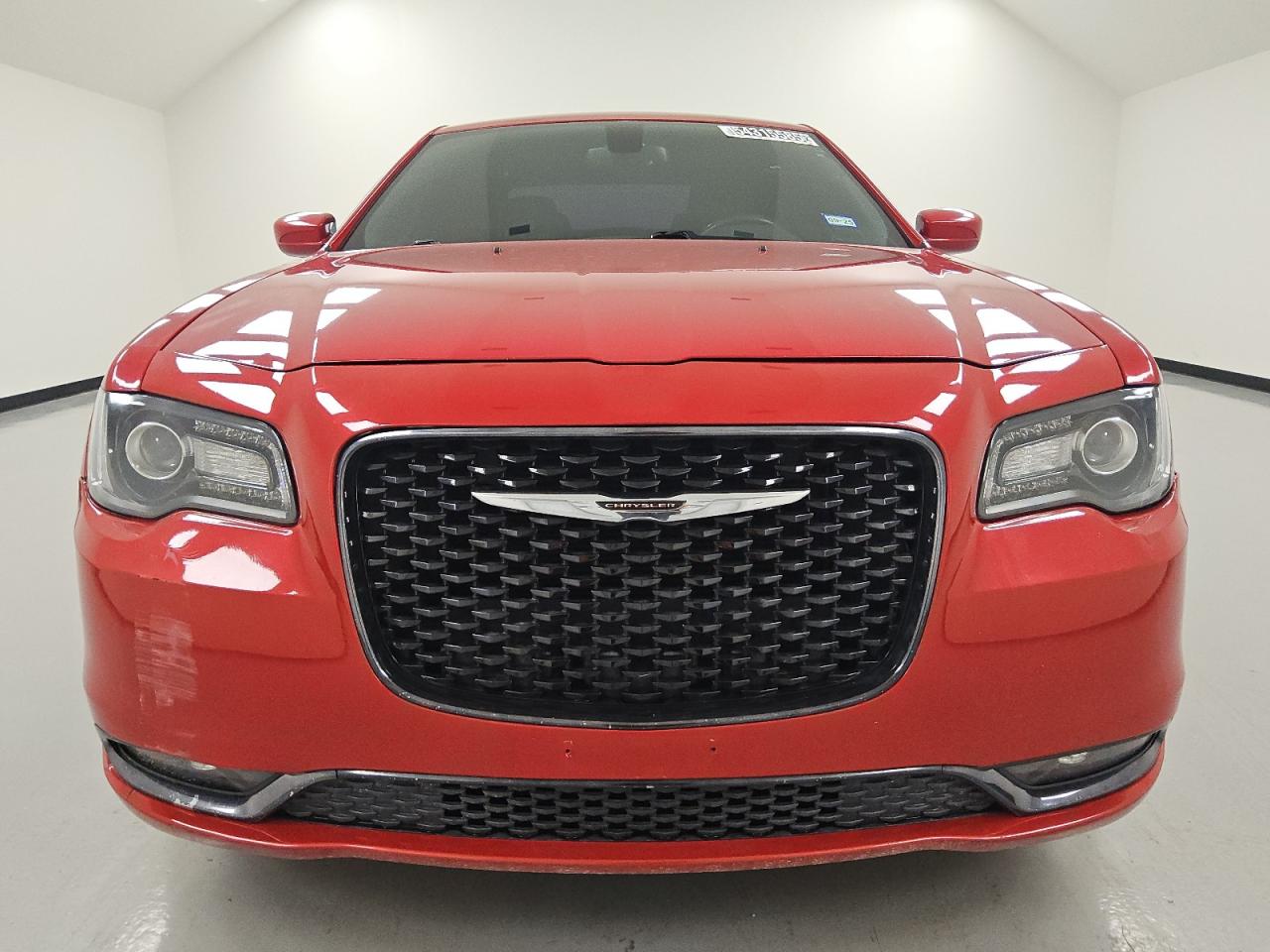 2015 Chrysler 300 S for Sale in Houston, TX - Minor Dent/Scratches