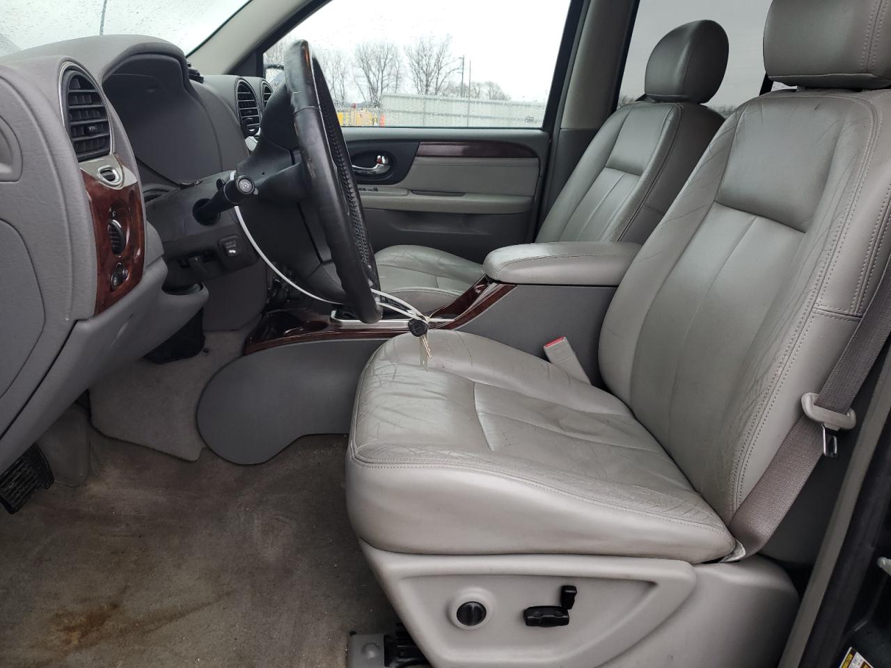2005 GMC Envoy VIN: 1GKDT13S452343891 Lot: 52524555