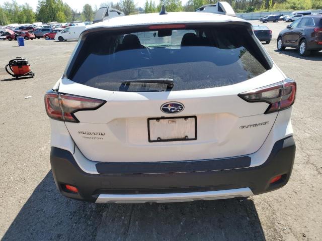  SUBARU OUTBACK 2024 Biały
