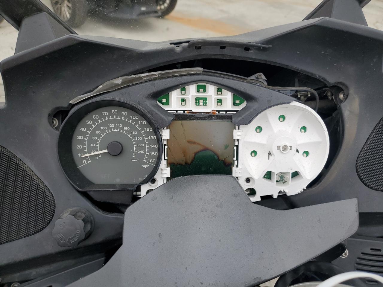 2013 BMW R1200 Rt VIN: WB1044001DZW23184 Lot: 54057065