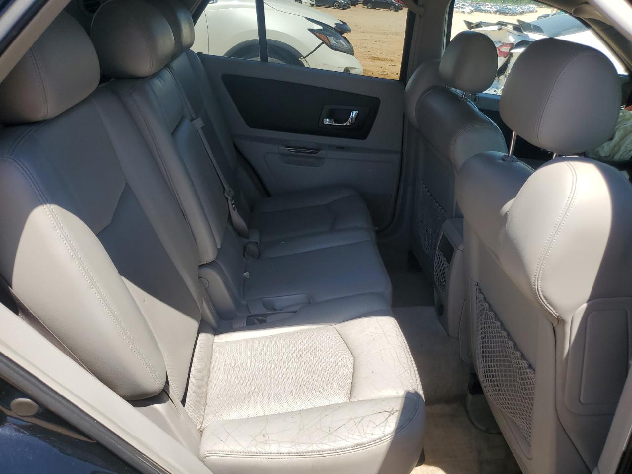 2005 Cadillac Srx VIN: 1GYEE637X50176560 Lot: 54850085