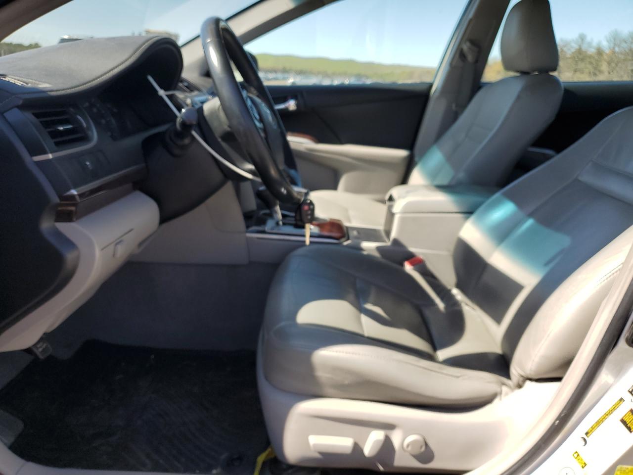 2014 Toyota Camry L VIN: 4T4BF1FK9ER407287 Lot: 54341405