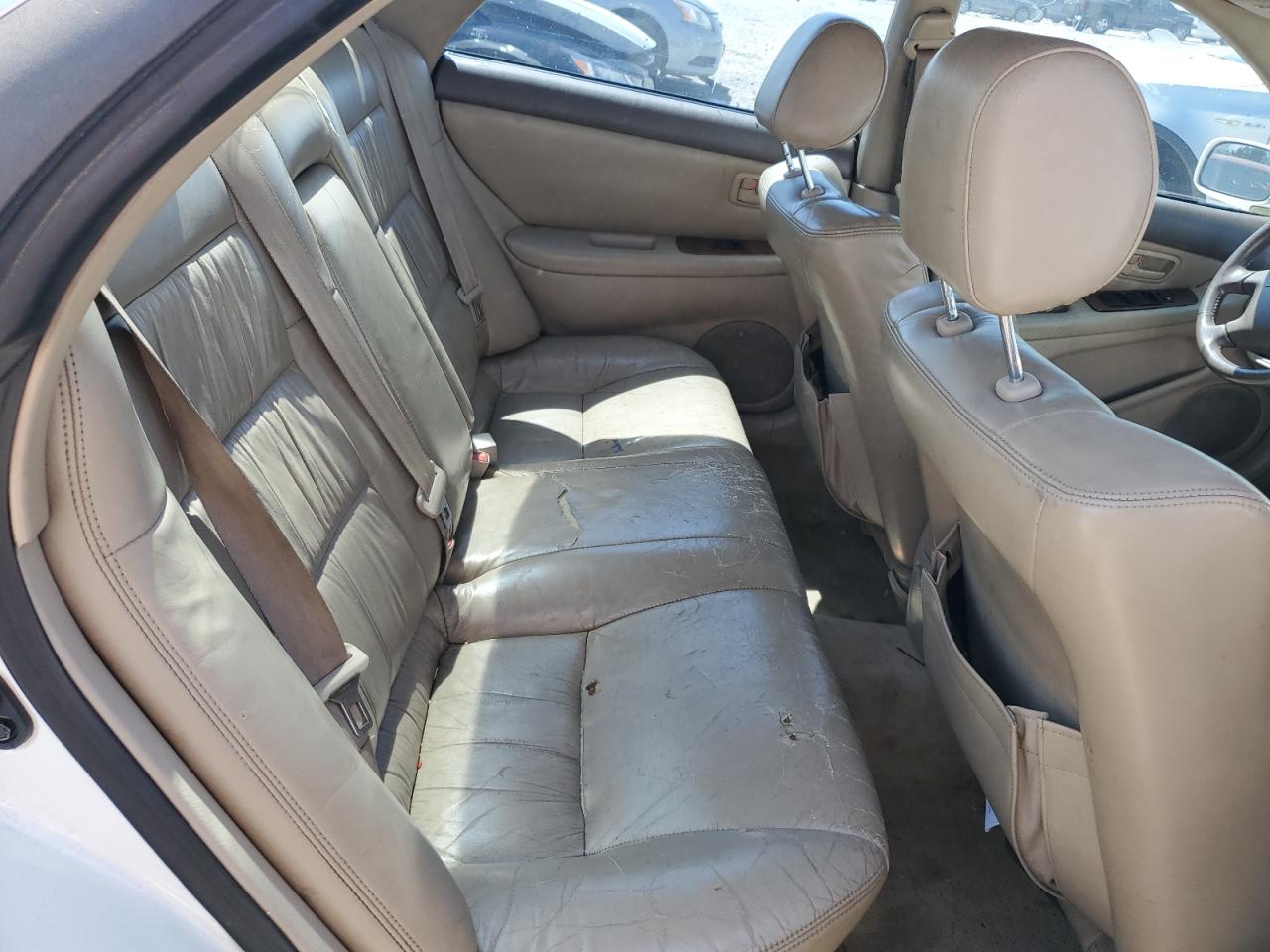 1998 Lexus Es 300 VIN: JT8BF28G0W5025303 Lot: 51935215