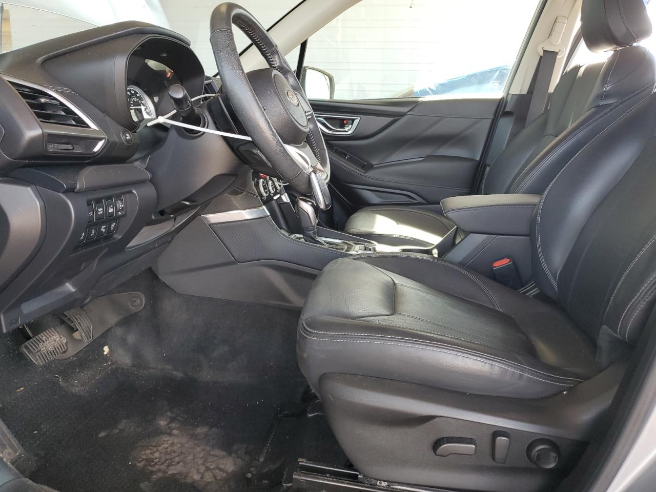 2020 Subaru Forester Touring VIN: JF2SKAXC8LH411033 Lot: 55128465