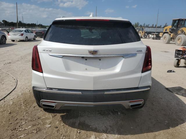  CADILLAC XT5 2021 Biały