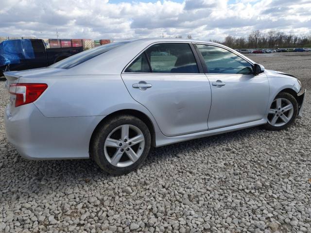  TOYOTA CAMRY 2012 Серебристый