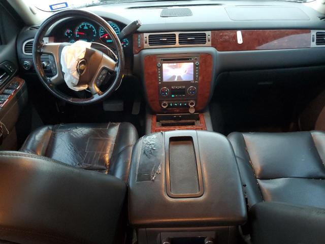  CHEVROLET AVALANCHE 2013 Cream