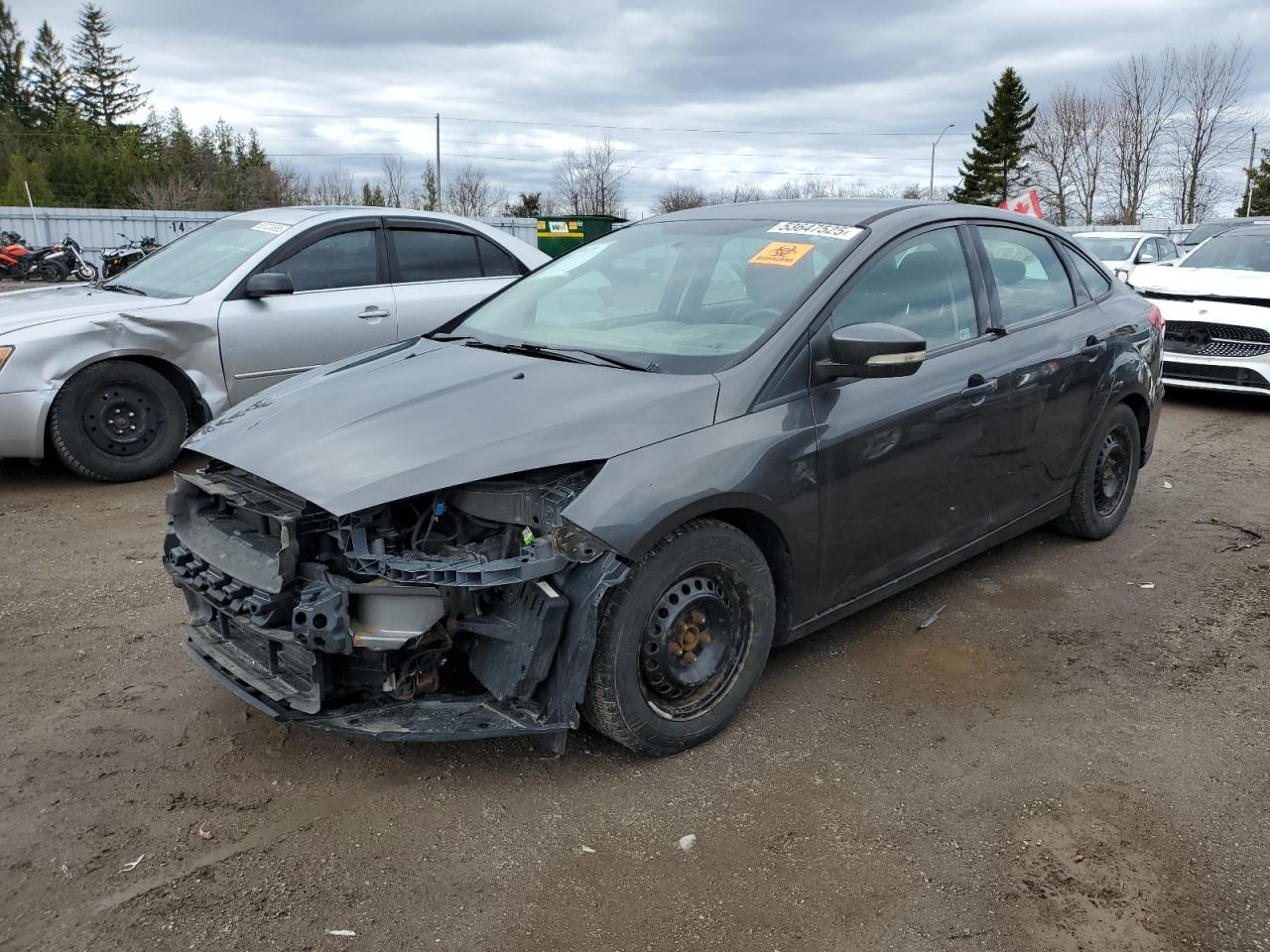 2015 Ford Focus Se იყიდება Bowmanville-ში, ON - Front End