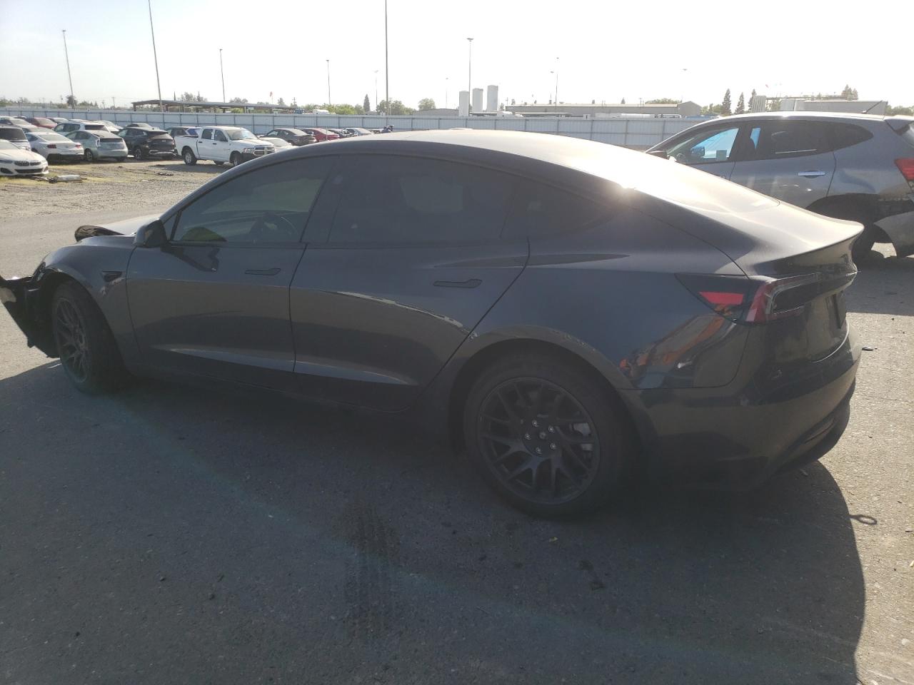 Фото: 5YJ3E1EA9RF859401 - 2