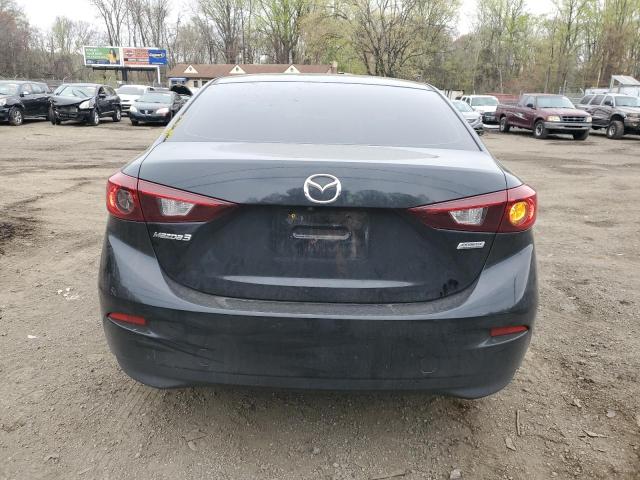Sedans MAZDA 3 2016 Czarny