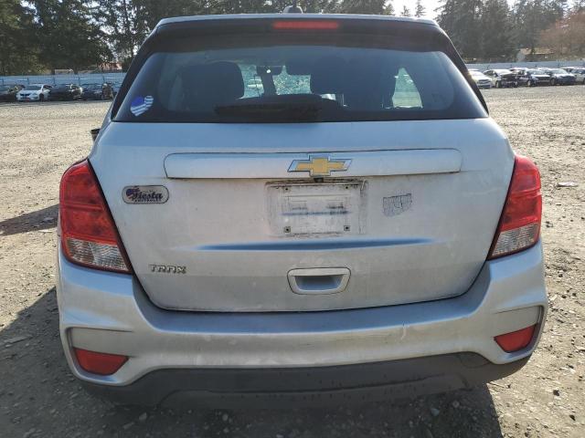  CHEVROLET TRAX 2019 Srebrny