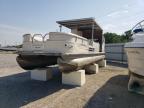 New Orleans, LA에서 판매 중인 2005 Sun Tracker Fish Barge - Front End