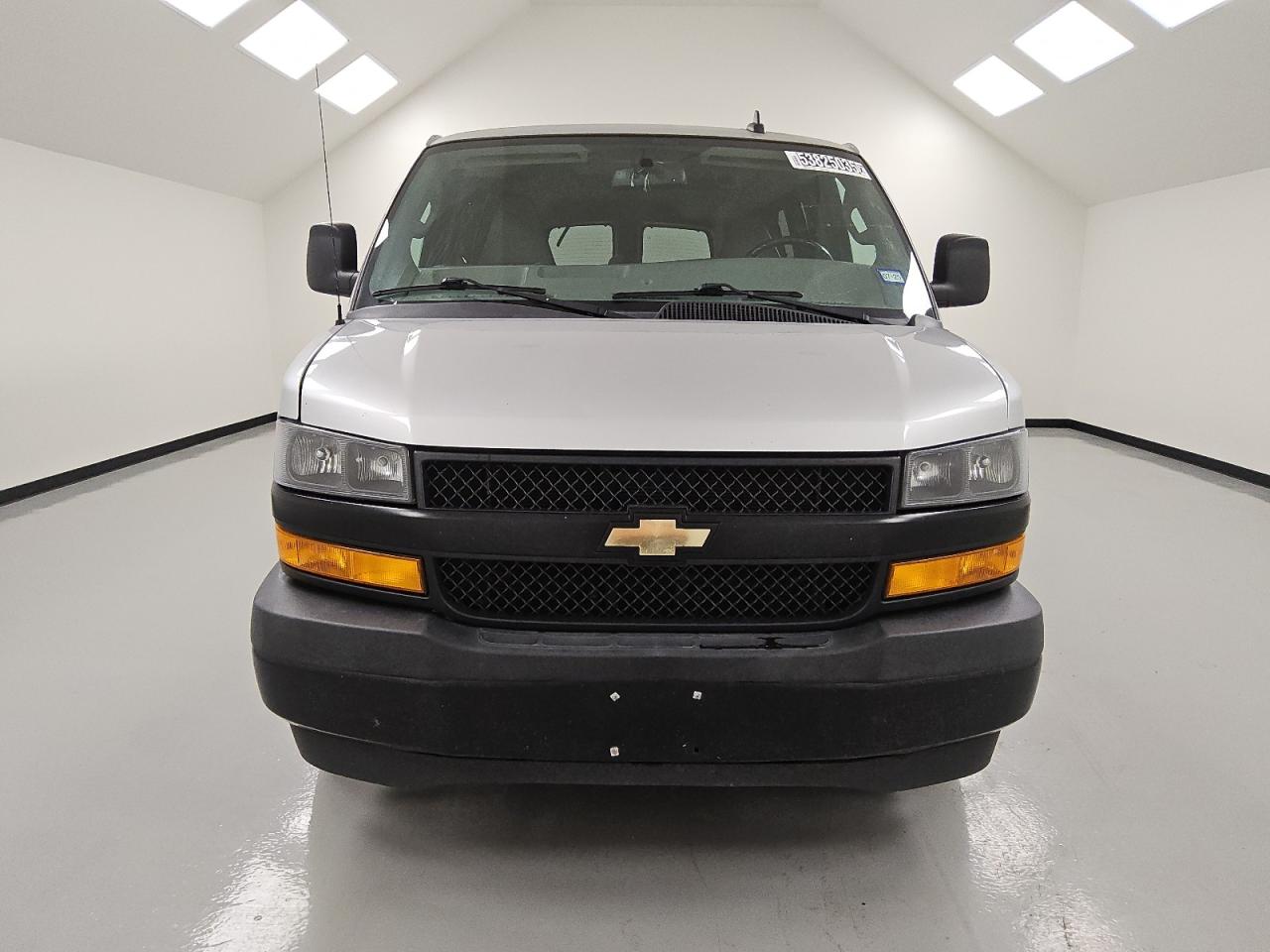 2020 Chevrolet Express G2500 იყიდება Houston-ში, TX - Minor Dent/Scratches