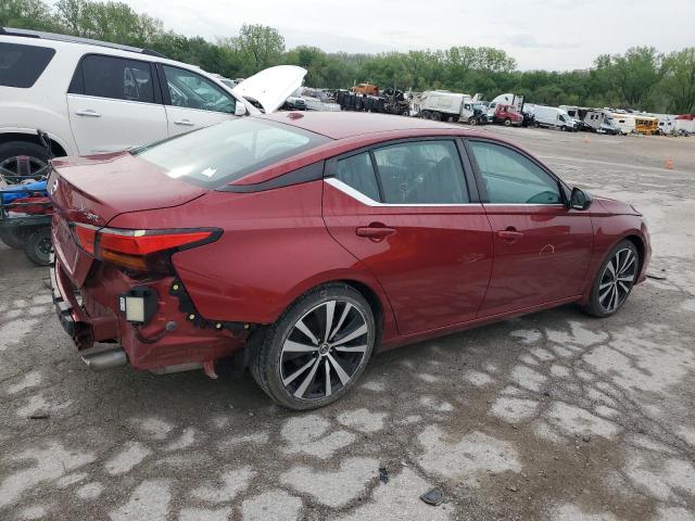  NISSAN ALTIMA 2019 Czerwony