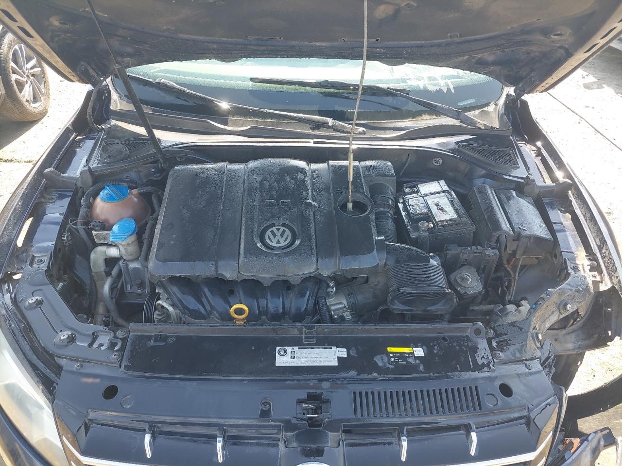 WVWCR7A31GC000506 - 2016 Volkswagen PASSAT - #undefined