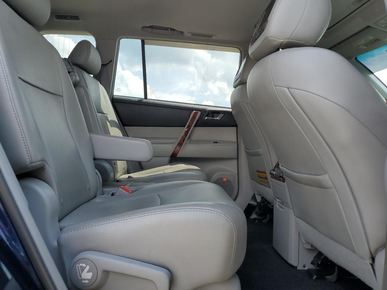 2012 Toyota Highlander Limited VIN: 5TDDK3EH5CS155043 Lot: 55174445