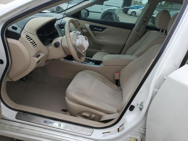 Sedans NISSAN ALTIMA 2013 White