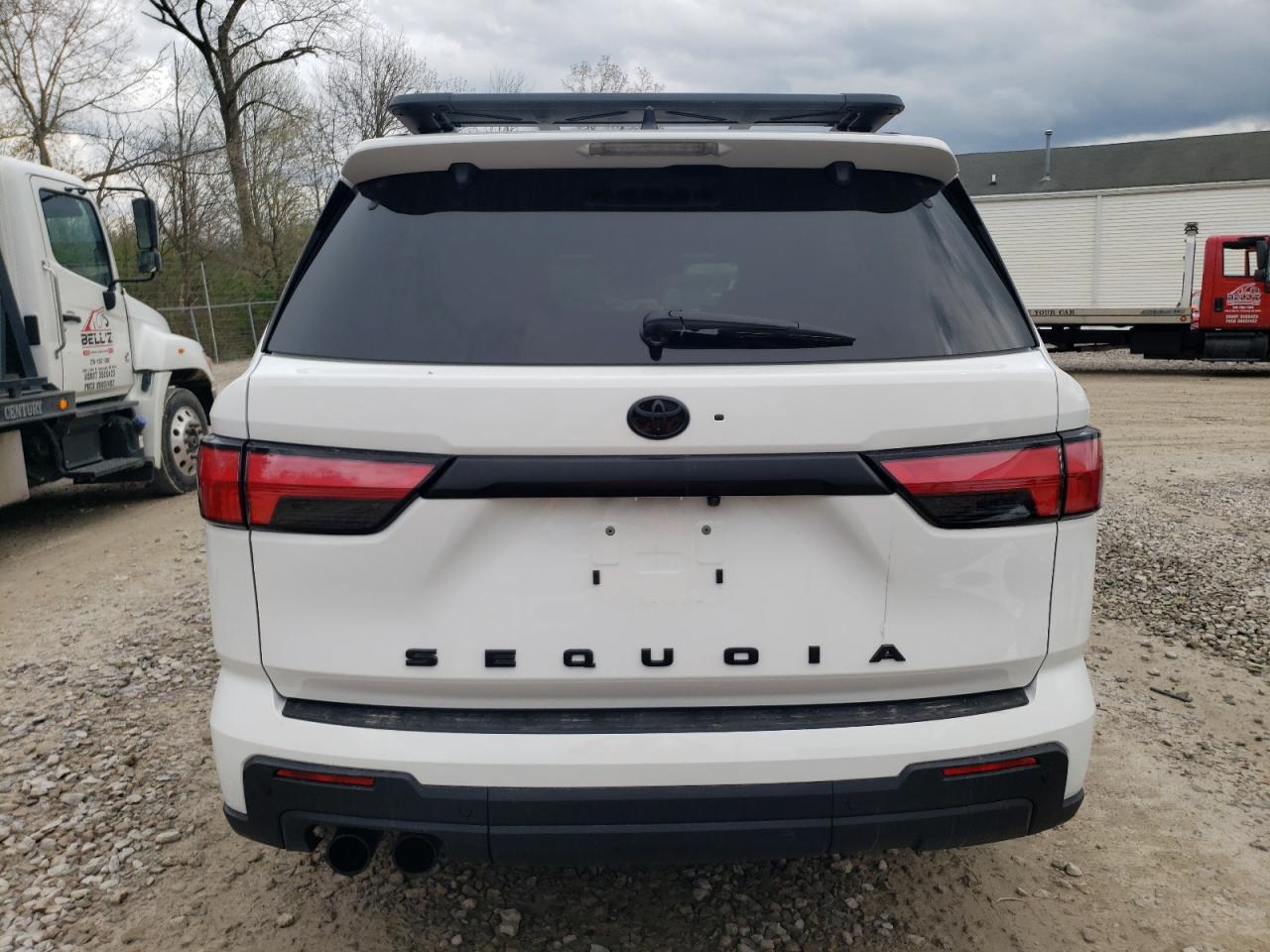 2024 Toyota Sequoia Sr5 VIN: 7SVAAABAXRX040030 Lot: 54766095