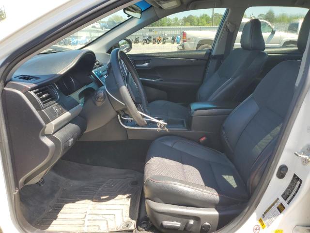 Седаны TOYOTA CAMRY 2016 Белы