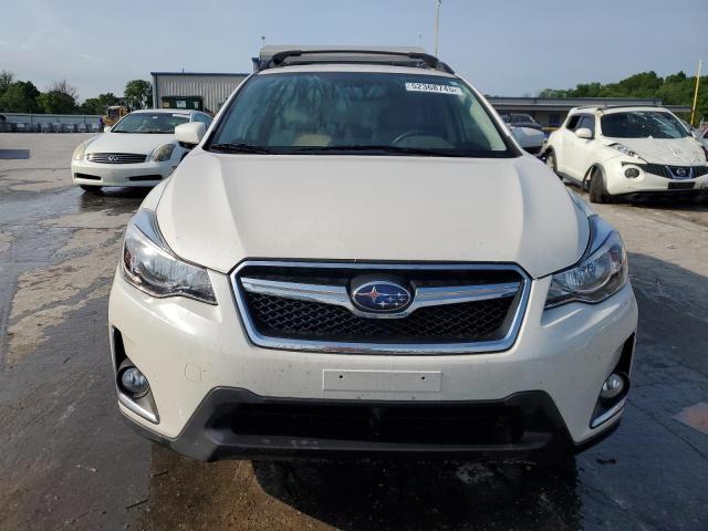  SUBARU CROSSTREK 2017 White